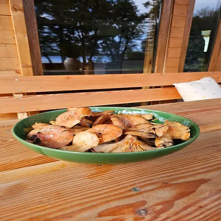 Single-story By The Hébergement de vacances *